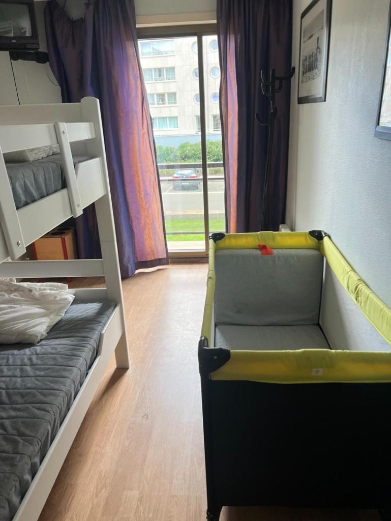 Ruim, Lichtrijk Appartement Met Groot Terras Uitstekend Gelegen In デ パンネ エクステリア 写真